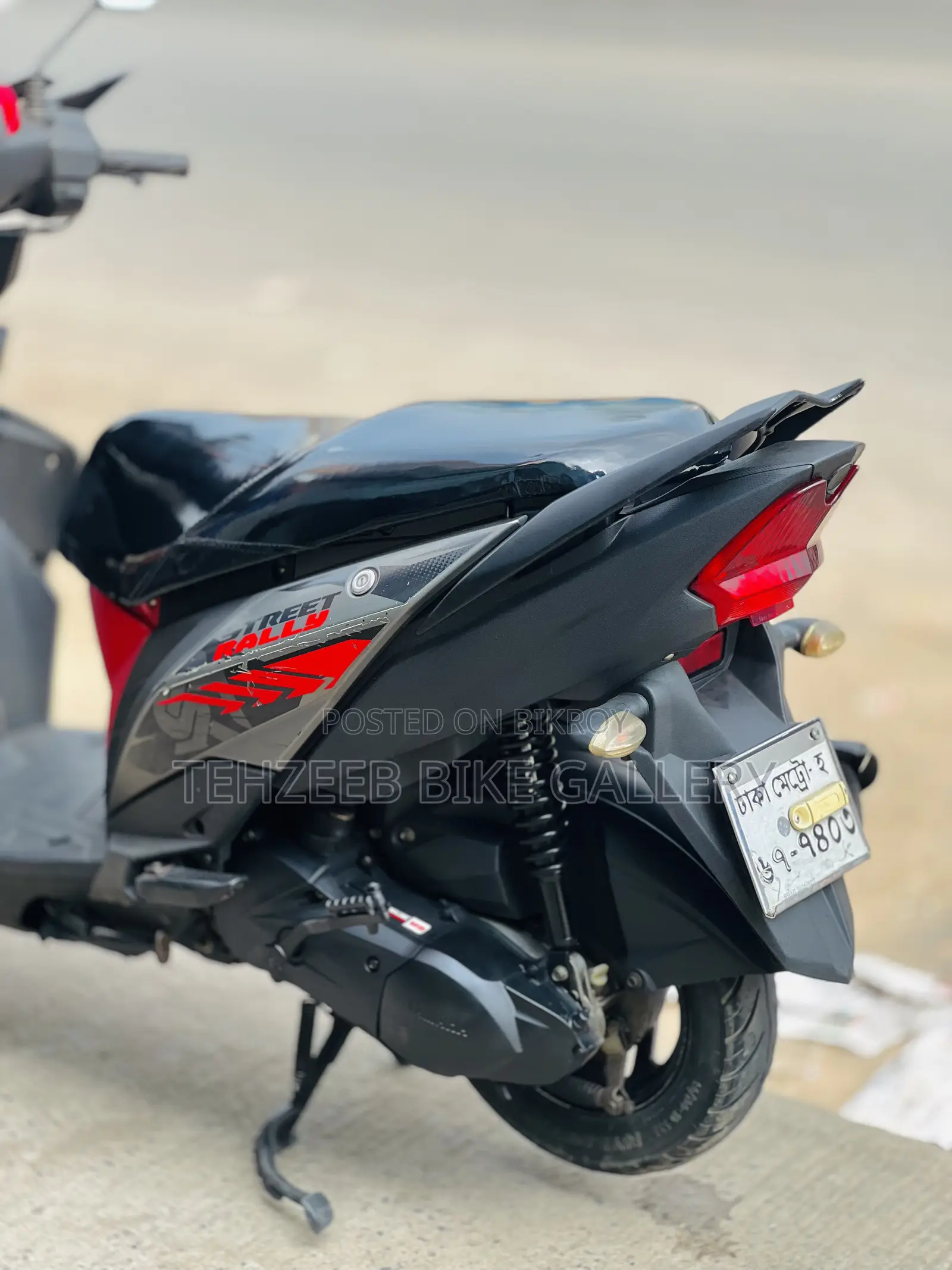ইয়ামাহা রোড স্টার ২০২২ গ্রে
