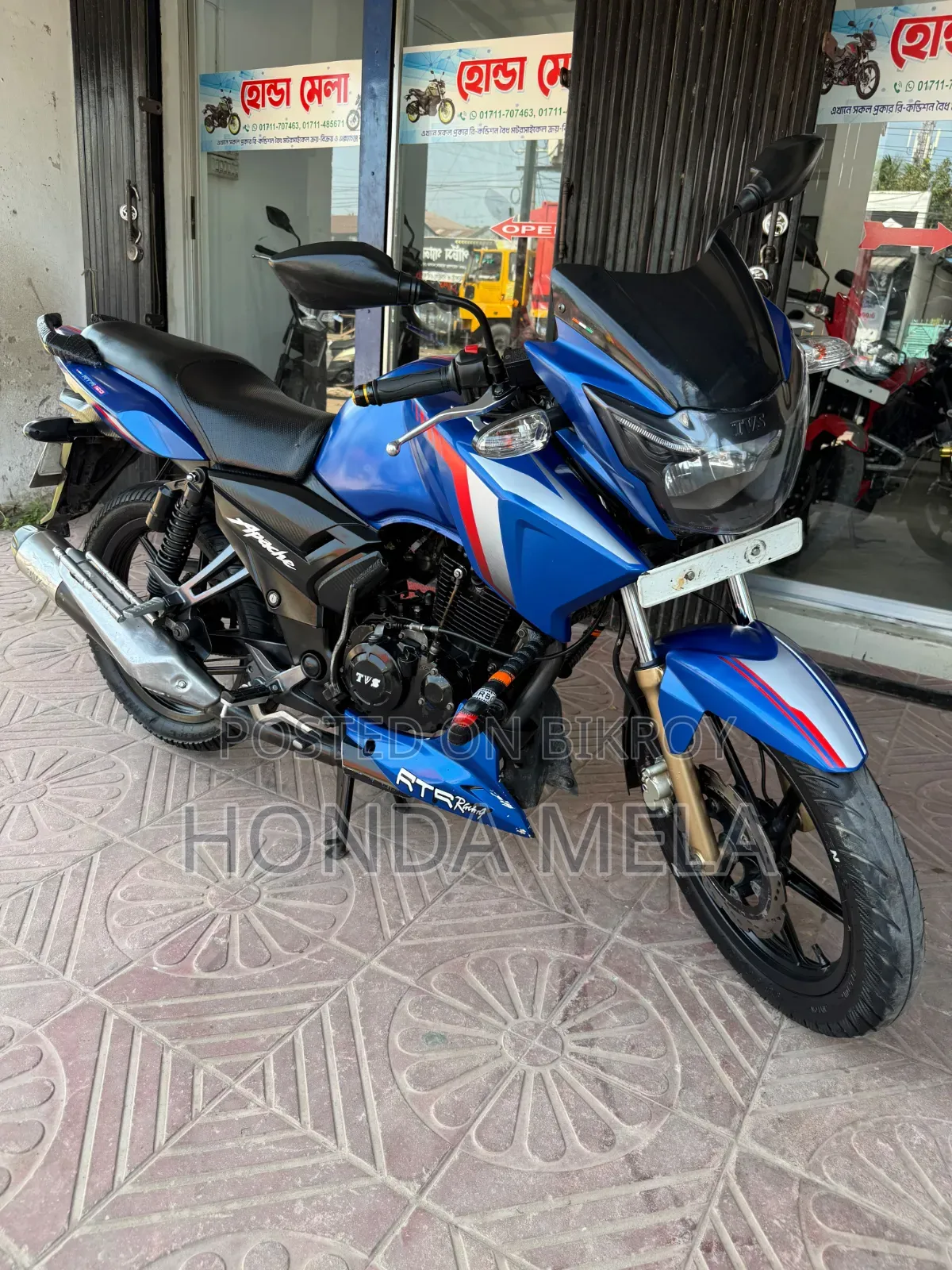 টিভিএস আপাচে আরটিআর ১৬০ ২ভি ২০১৮ ব্লু