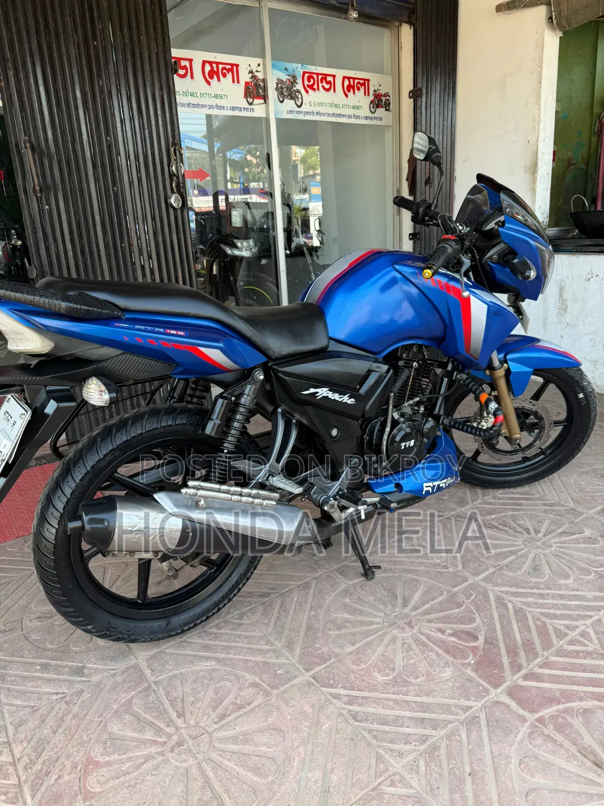 টিভিএস আপাচে আরটিআর ১৬০ ২ভি ২০১৮ ব্লু