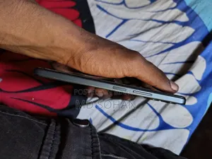 Vivo Y17s 128 GB