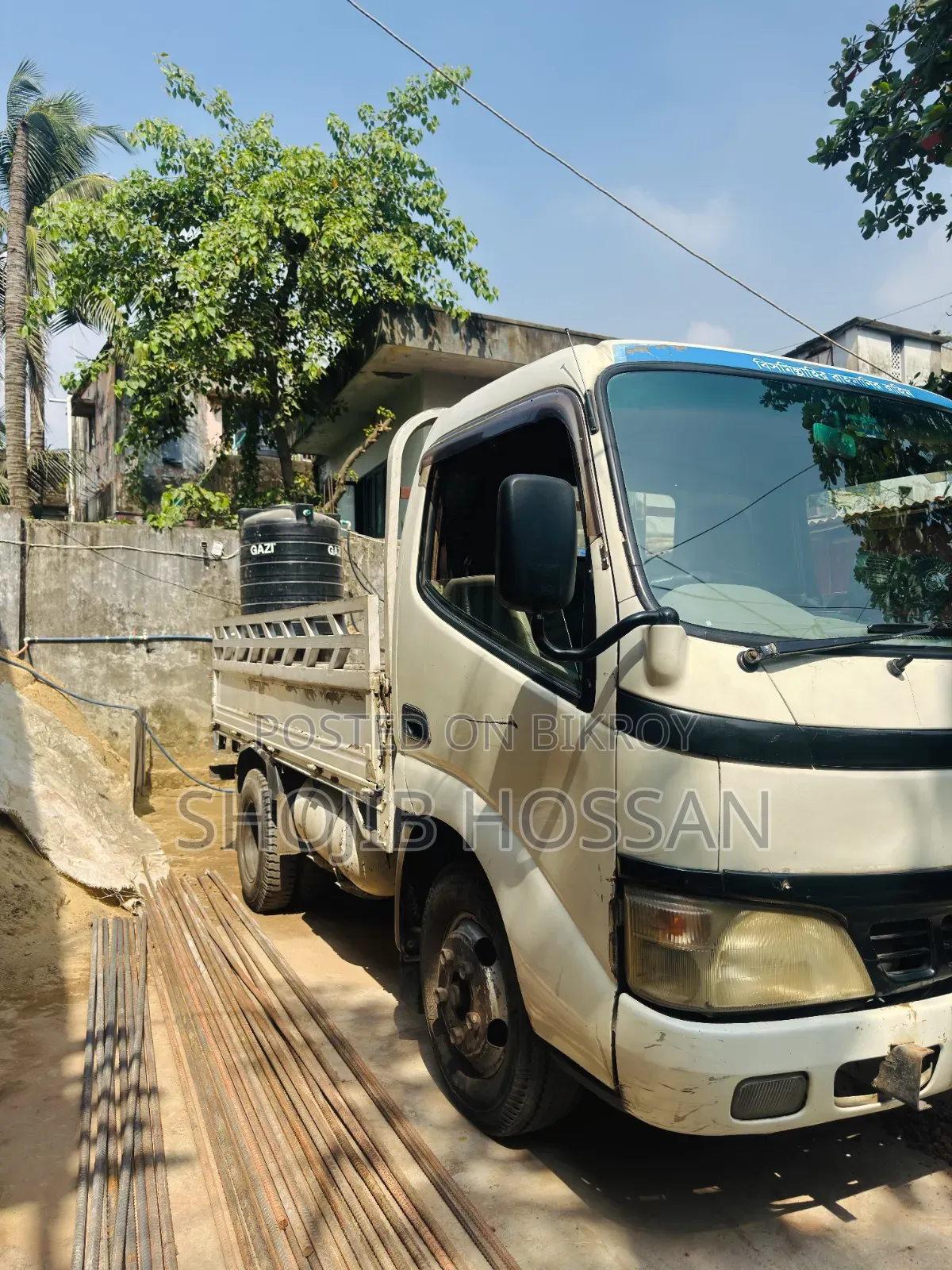 ট্রাক বিক্রয়