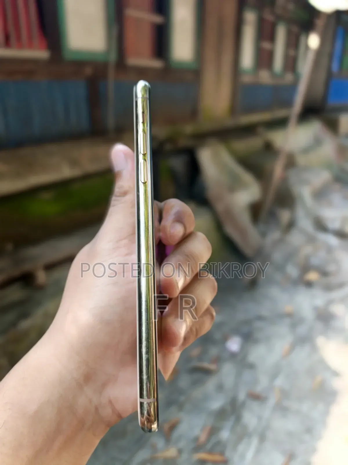 অ্যাপল আইফোন ১১ প্রো ম্যাক্স ৬৪ জিবি গোল্ড