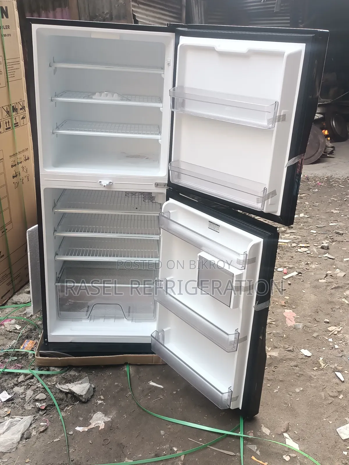 Counter WFK-3GO-GL-(inverter) model refrigerator at 34% discount.