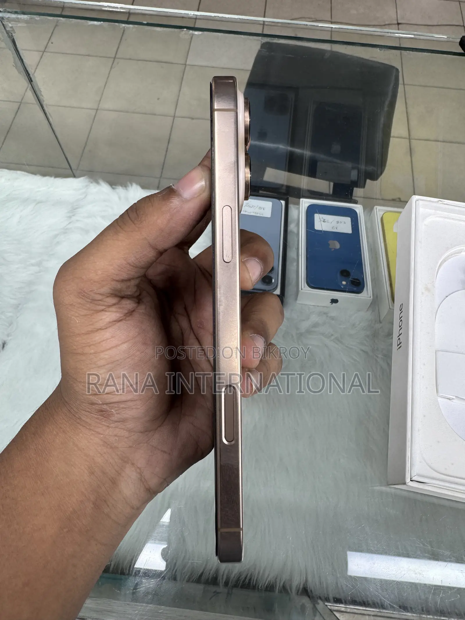 Apple iPhone 16 Pro Max 256 GB Silver