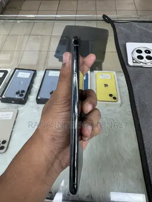 Apple iPhone 11 Pro Max 64 GB Green