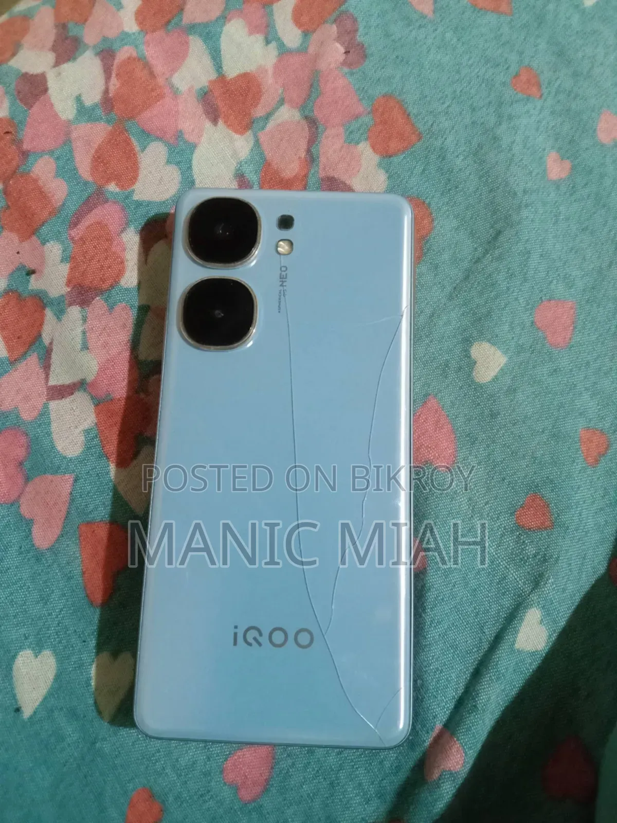 iQOO 256 GB Blue
