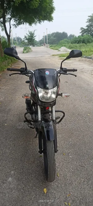 বাজাজ প্লাটিনা ১০০ ২০১৬ ব্ল্যাক