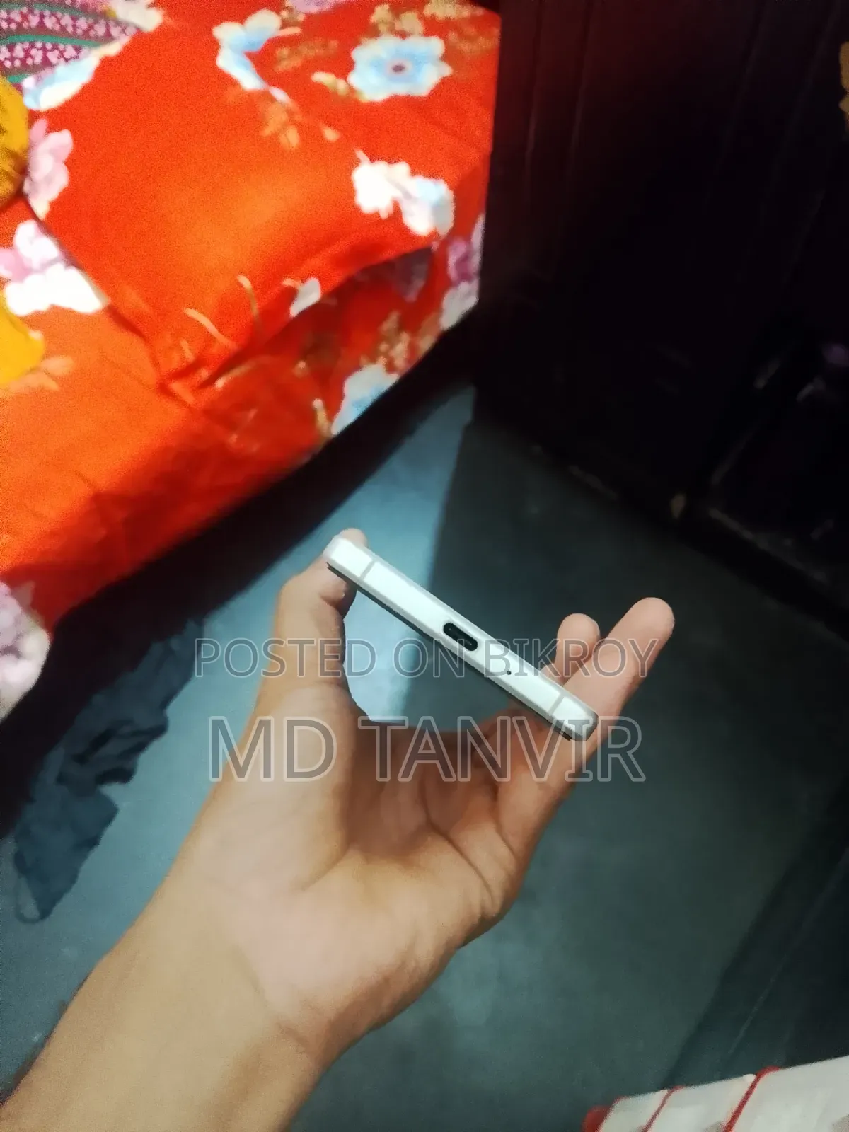 সনি এক্সপেরিয়া ৫ ২য় সংস্করণ ১২৮ জিবি সাদা