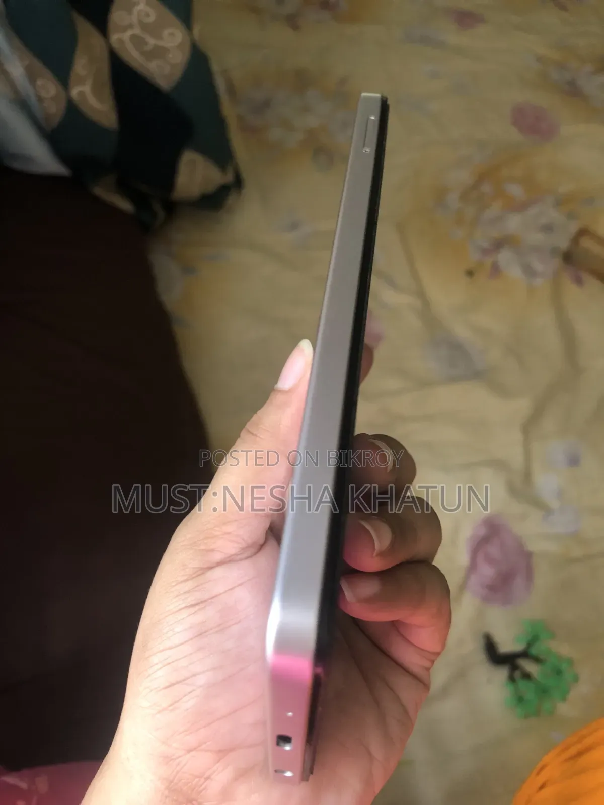New Vivo Y04 64 GB Gold