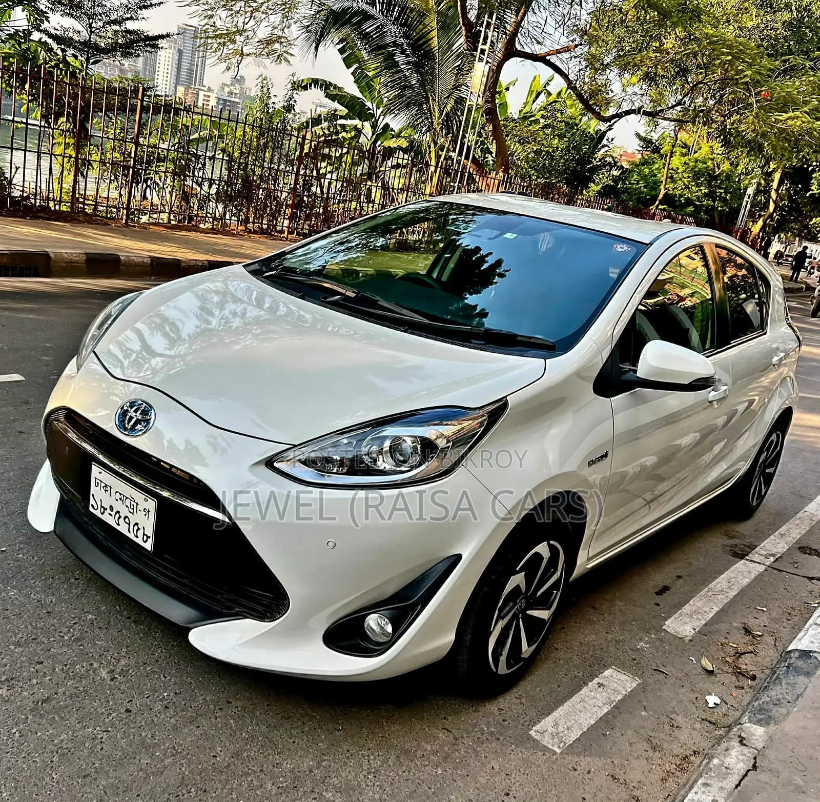 Toyota Aqua 2019 Pearl
