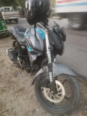 Yamaha FZS V2 ২০১৭ কালো