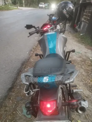 Yamaha FZS V2 ২০১৭ কালো