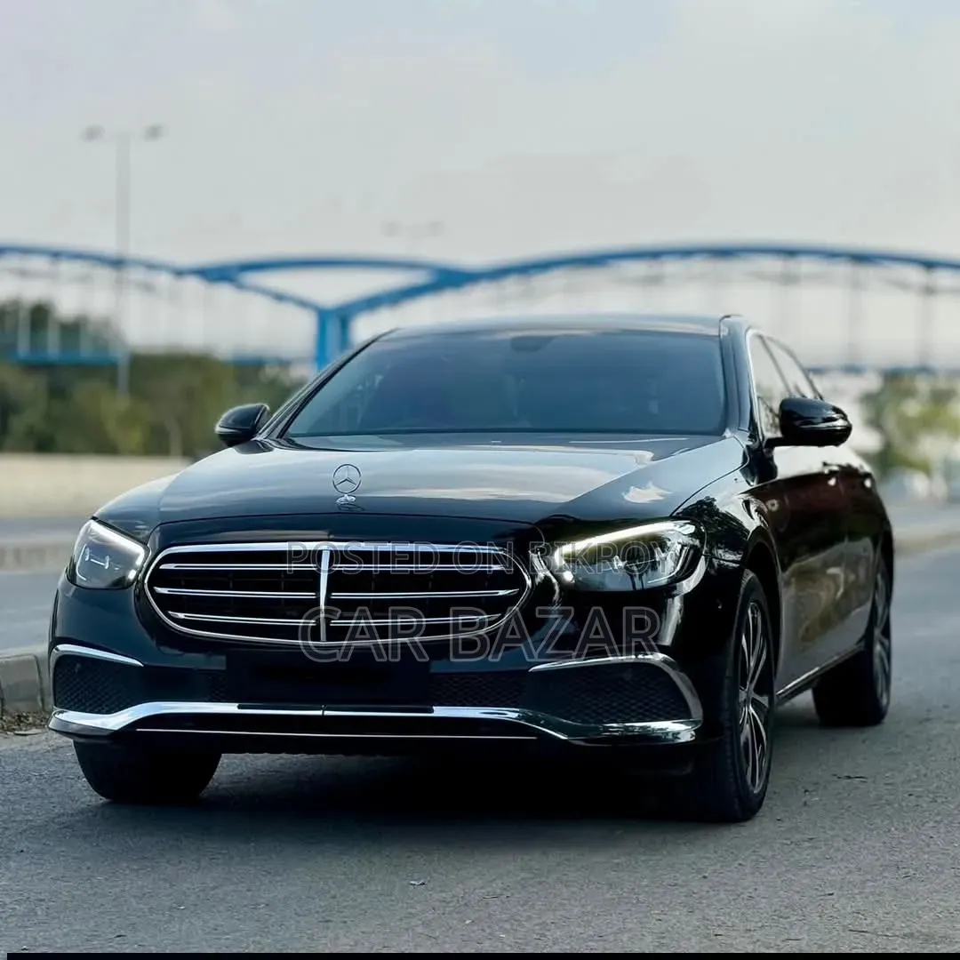 Mercedes-Benz E-Class 2021 Blue