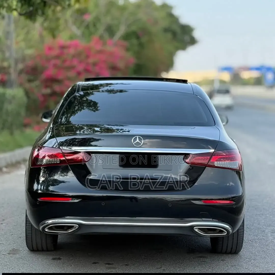 Mercedes-Benz E-Class 2021 Blue