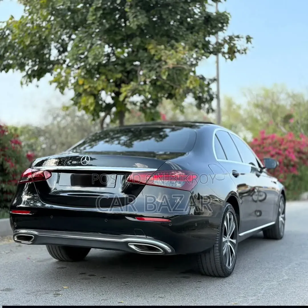 Mercedes-Benz E-Class 2021 Blue