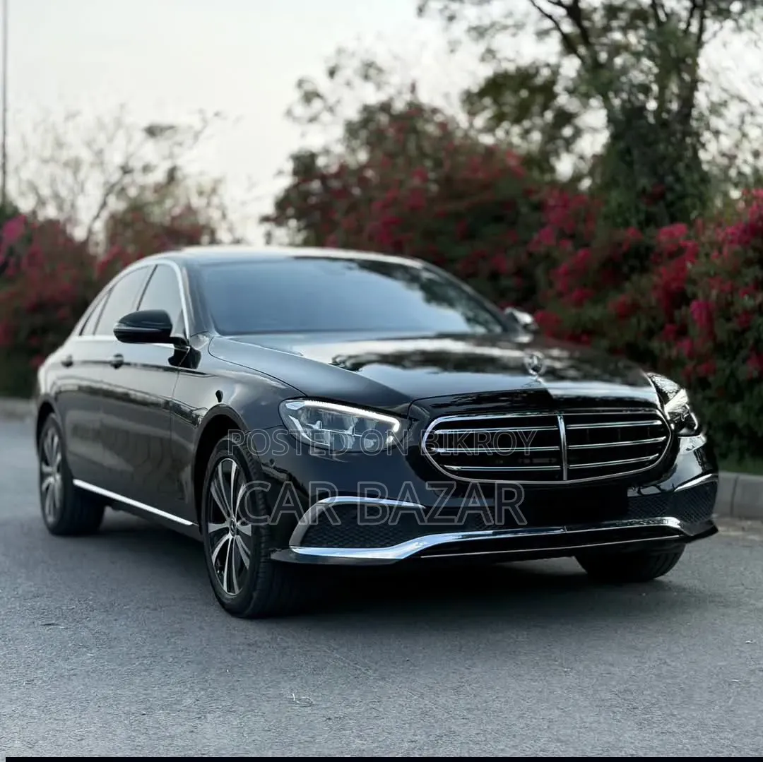 Mercedes-Benz E-Class 2021 Blue