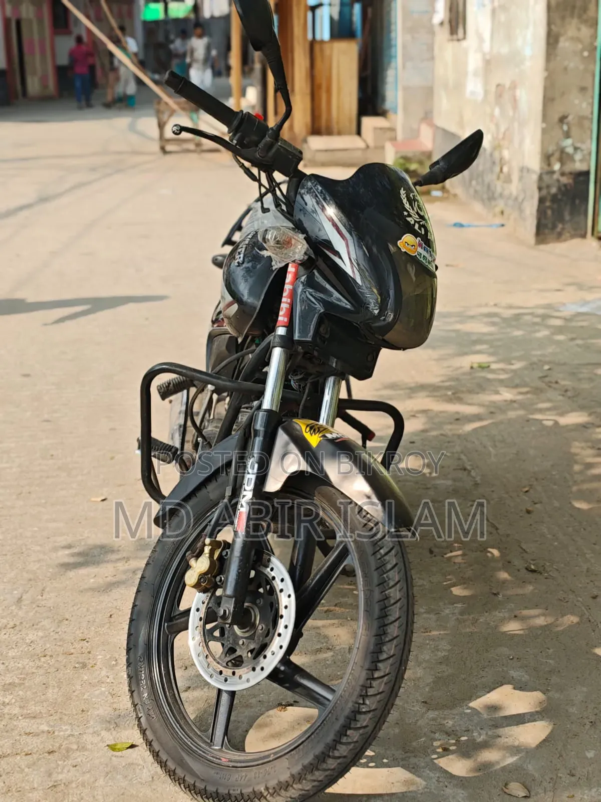 রানার রয়্যাল+ ভি২ ২০১৮ কালো