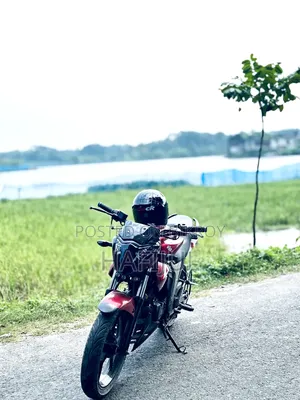 সুজুকি জিক্সার ২০২২ রেড
