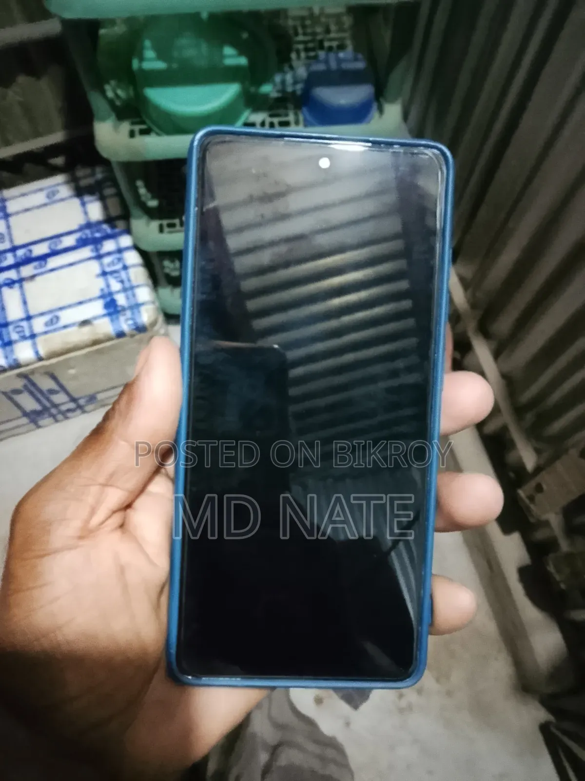 ডিসপ্লে বিক্রি