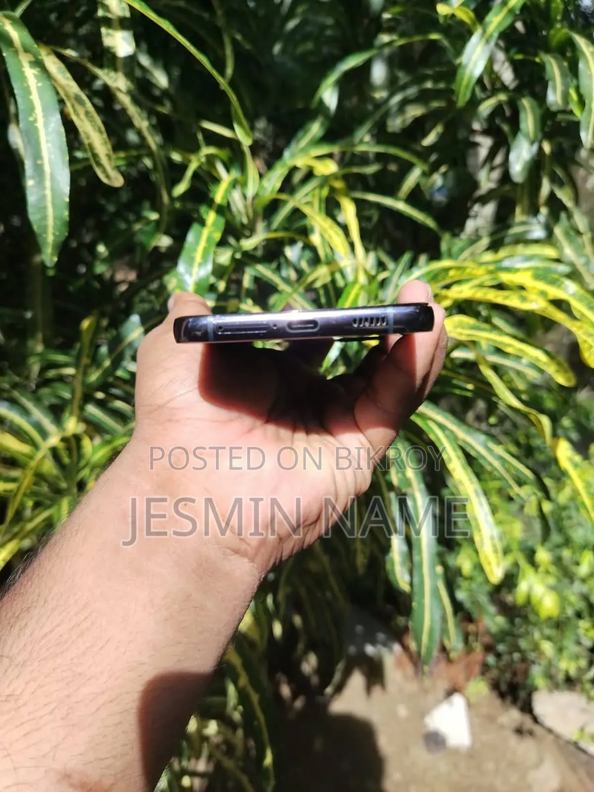 New Samsung Galaxy S22 5G 256 GB Black