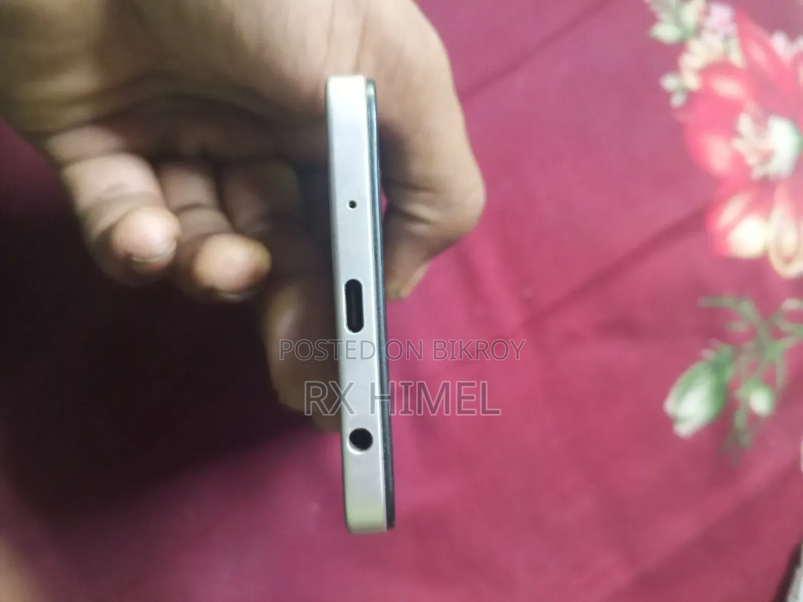 Vivo Y04 64 GB