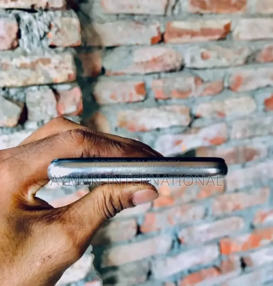 Apple iPhone X 256 GB White