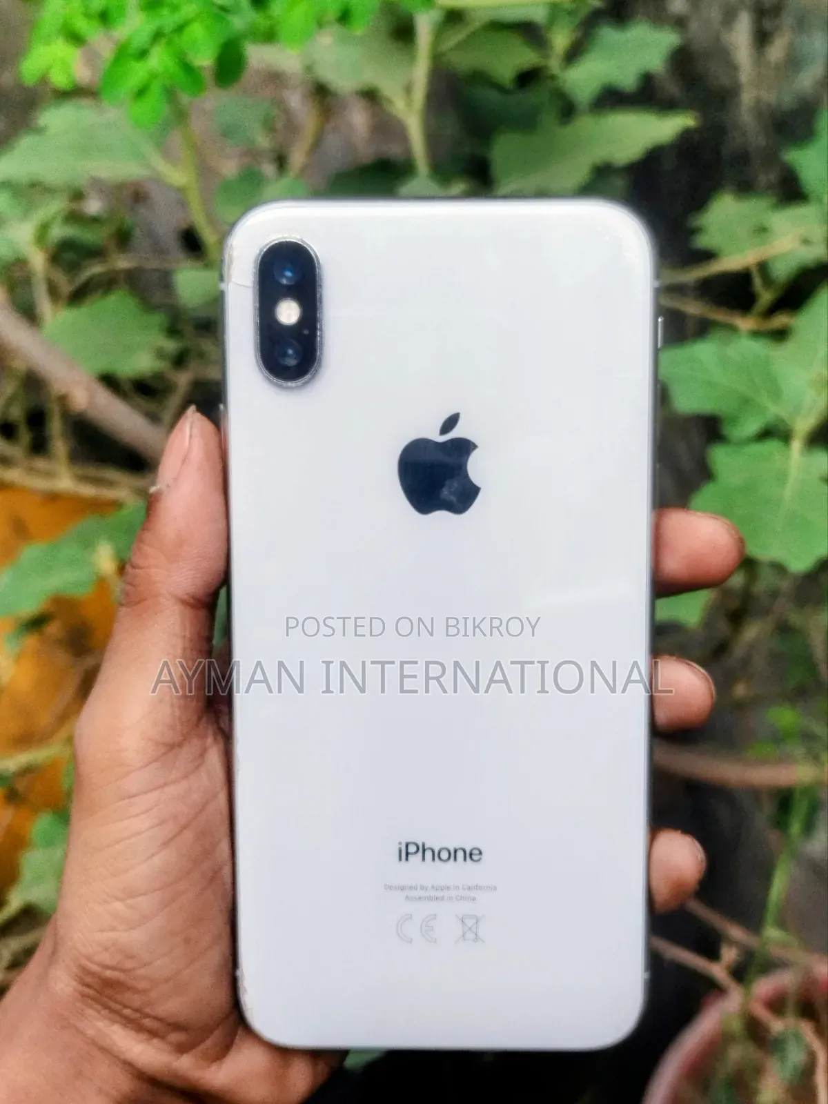 Apple iPhone X 256 GB White
