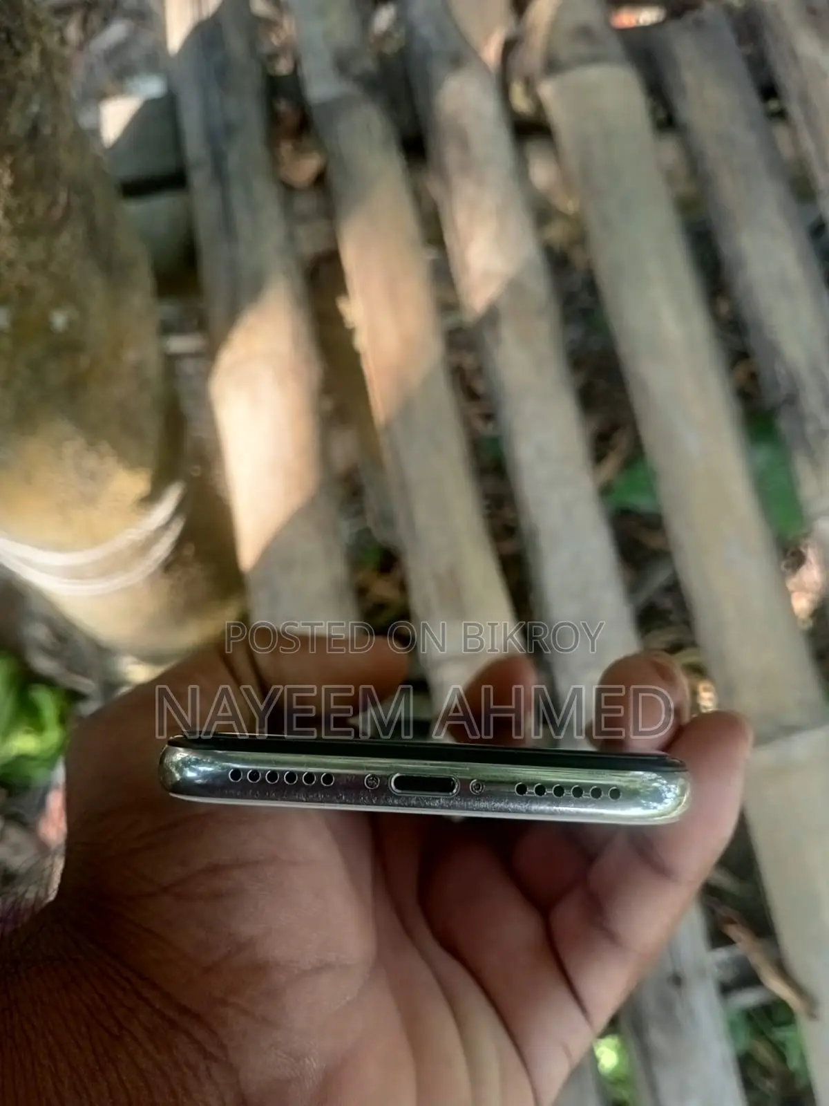 অ্যাপল আইফোন এক্স ৬৪ জিবি হোয়াইট