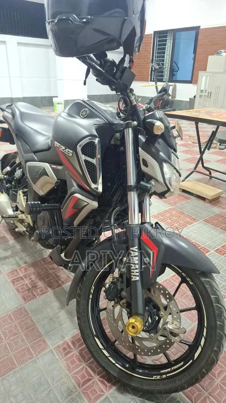 Yamaha FZS V3 2025 Gray