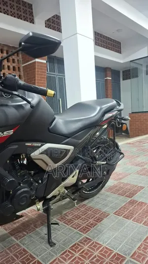 Yamaha FZS V3 2025 Gray