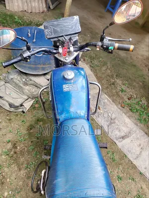 সুজুকি ২০২৫ ব্লু