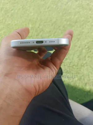 Apple iPhone 15 256 GB White