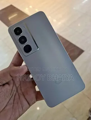 Itel City 100 128 GB Silver