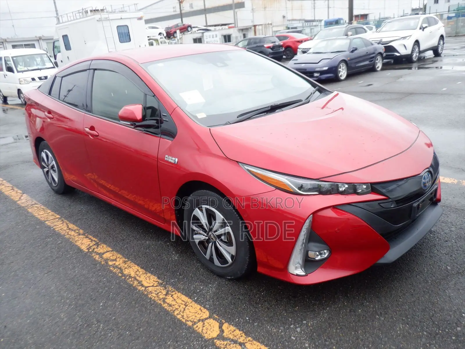 Toyota Prius Plug-In Hybrid 2021 Red