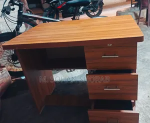টেবিল বিক্রির জন্য