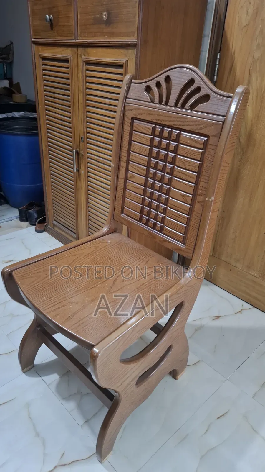 Dining Table Sell. Fully Fresh Condition.