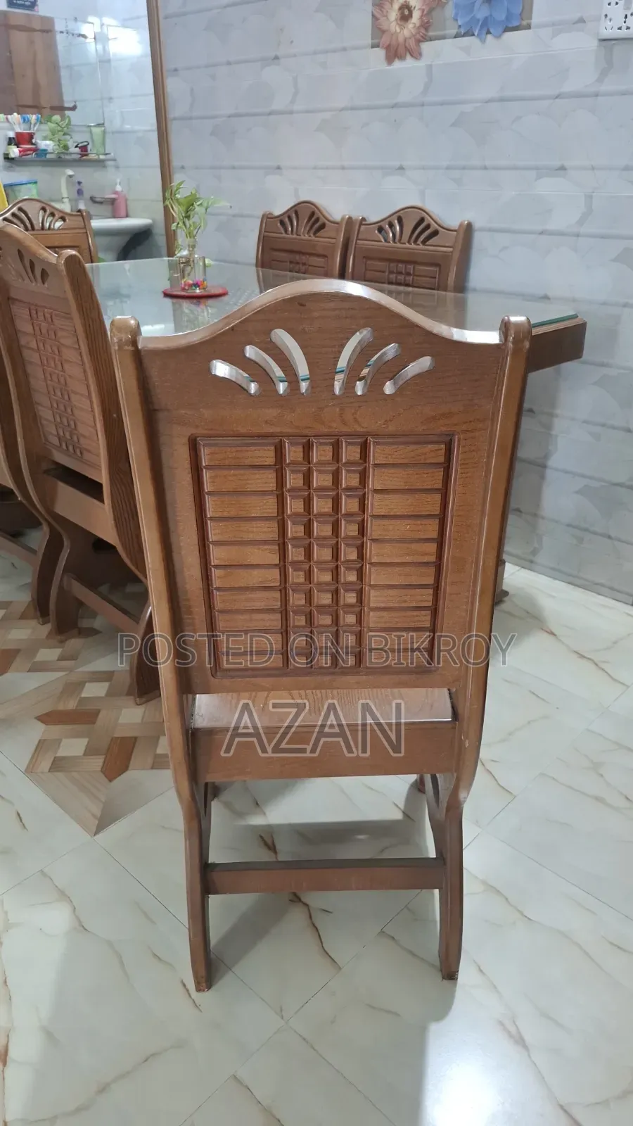 Dining Table Sell. Fully Fresh Condition.