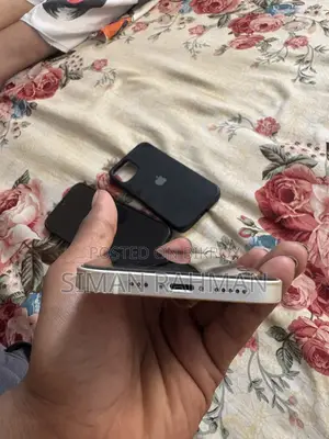 অ্যাপল আইফোন ১২ ১২৮ জিবি সাদা