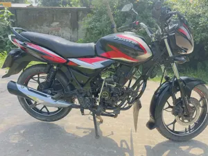 বাজাজ ডিসকভার ১১০ ২০২৩ সাদা