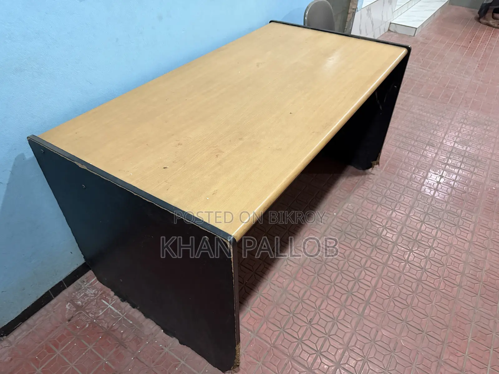অফিস টেবিল - মেলামাইন বোর্ড