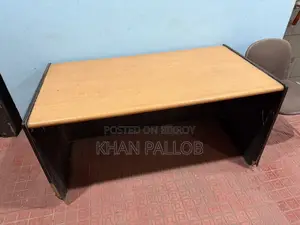 অফিস টেবিল - মেলামাইন বোর্ড