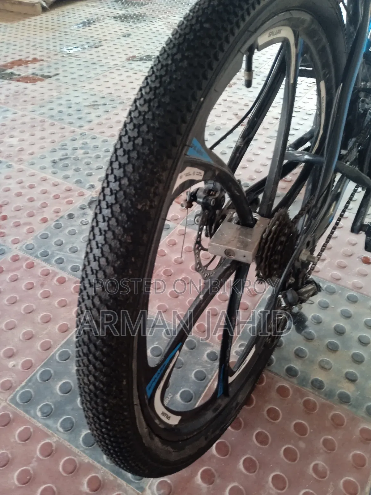 A Duronto bicycle will be sold!!