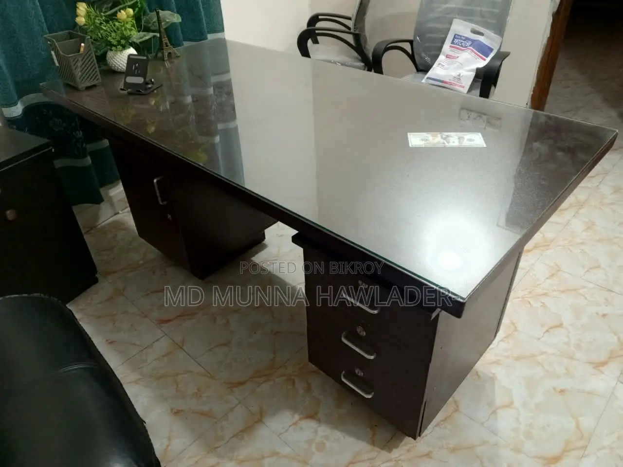 Full Office Furniture - 11 Items