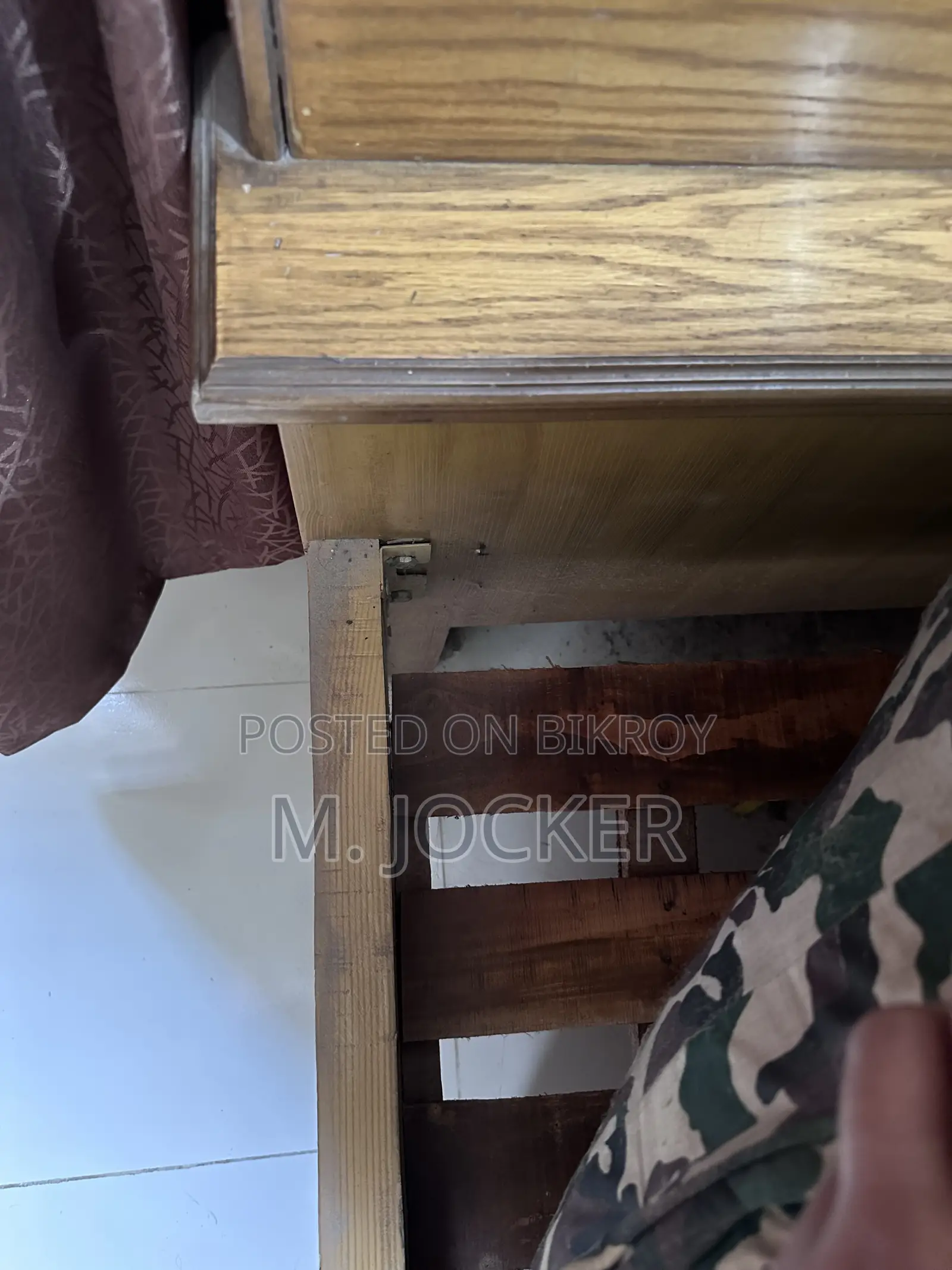 Malaysian MDF Wood 5x7 Feet Modern Bed Only