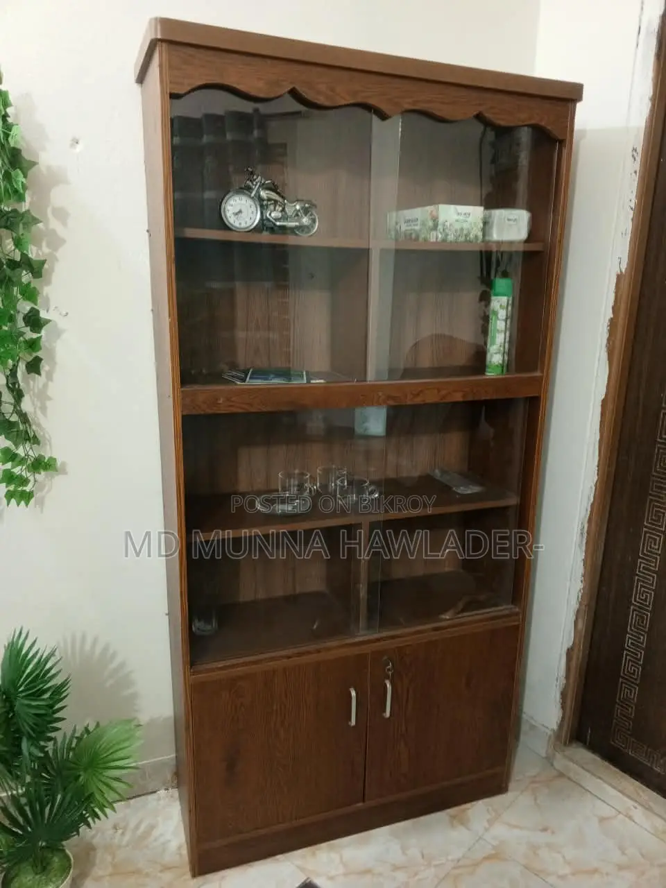 Full Office Furniture - 11 Items