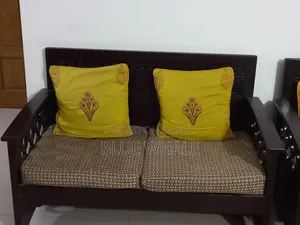 ফোম, কুশন এবং কভার সহ ২*২ সোফা