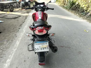TVS Apache RTR 160 2V 2017 Red