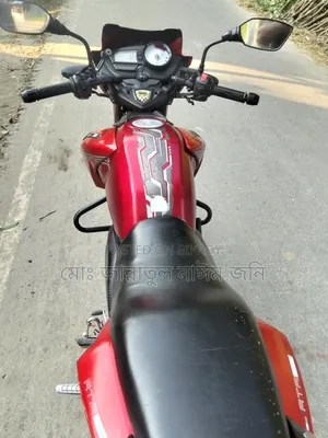 TVS Apache RTR 160 2V 2017 Red