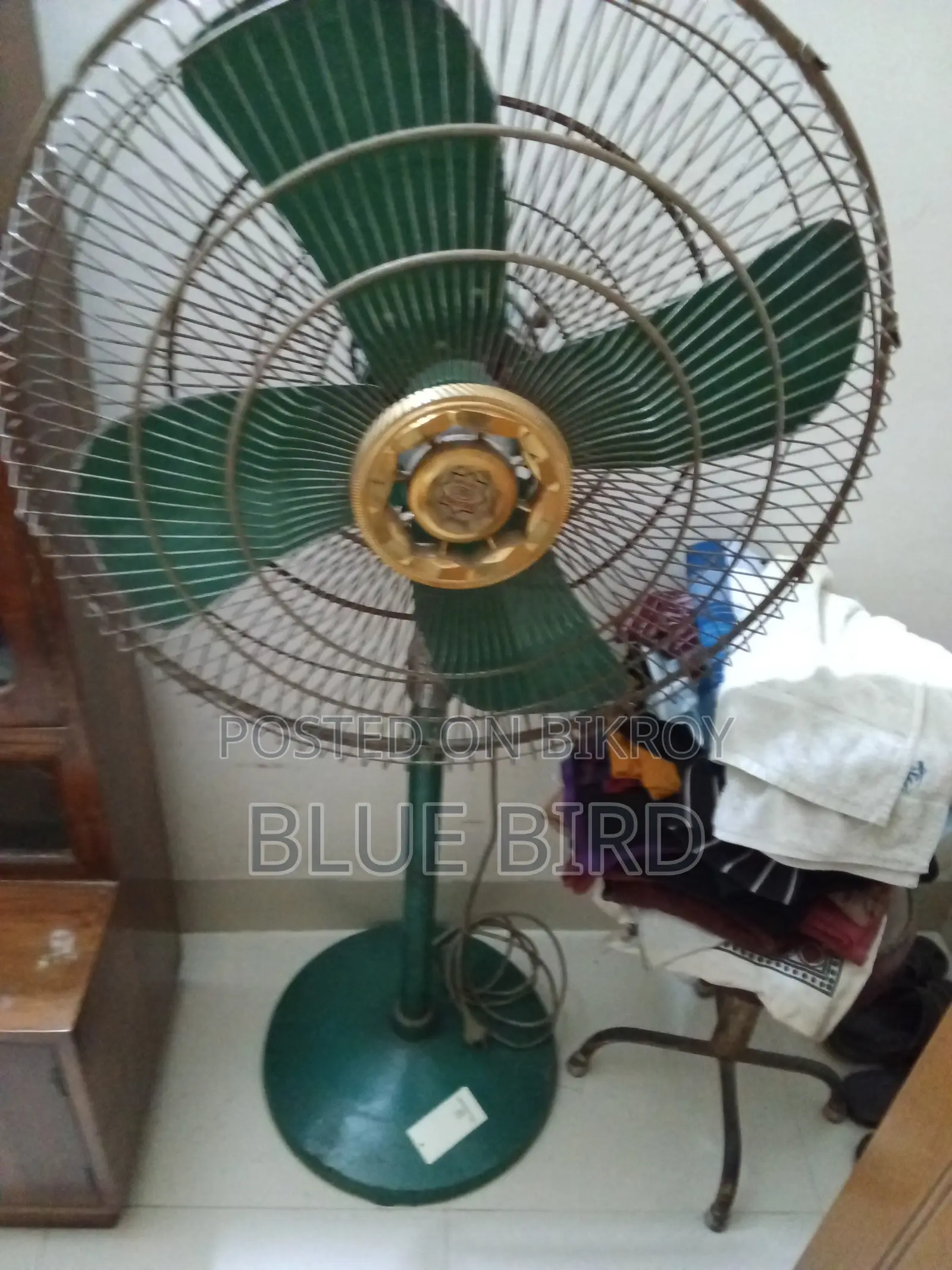 স্ট্যান্ড ফ্যান পাকিস্তান