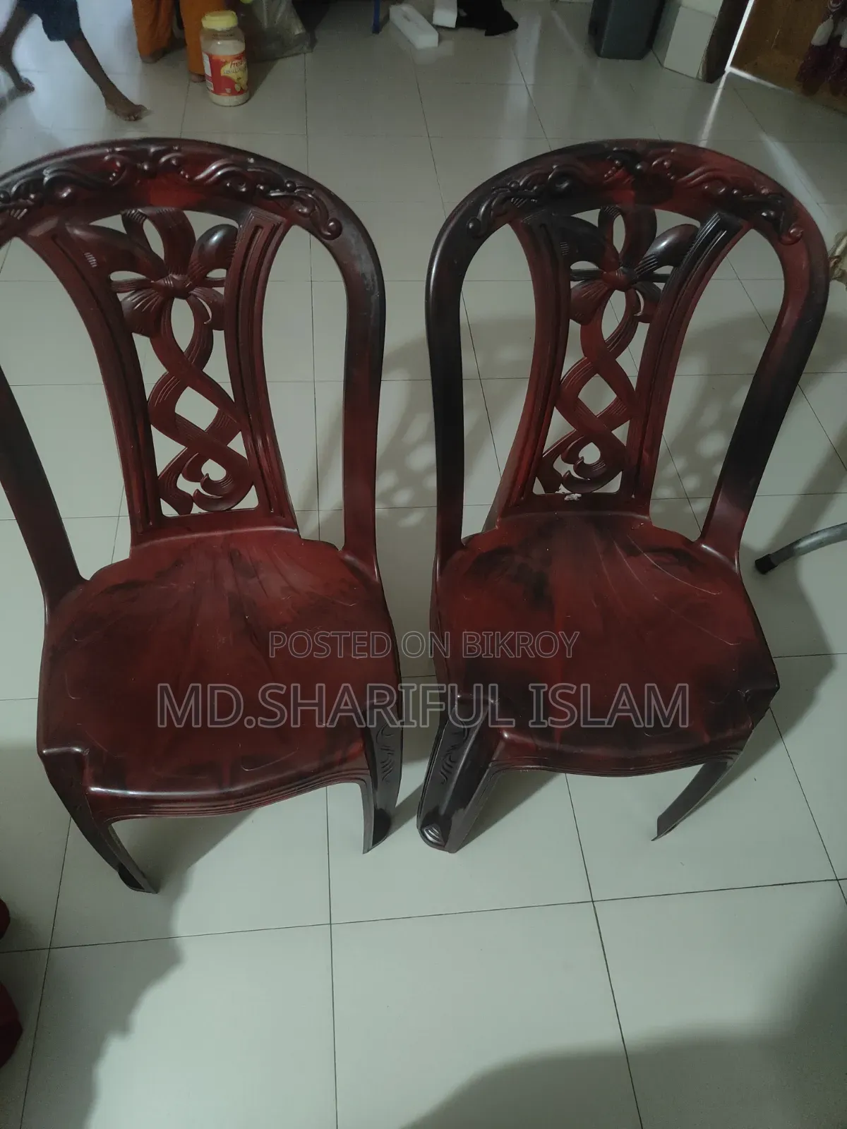 প্লাস্টিক চেয়ার